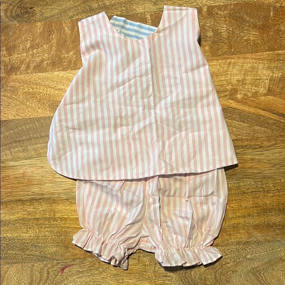 Beaufort Bonnet Two Piece outfit sz 12-18 months